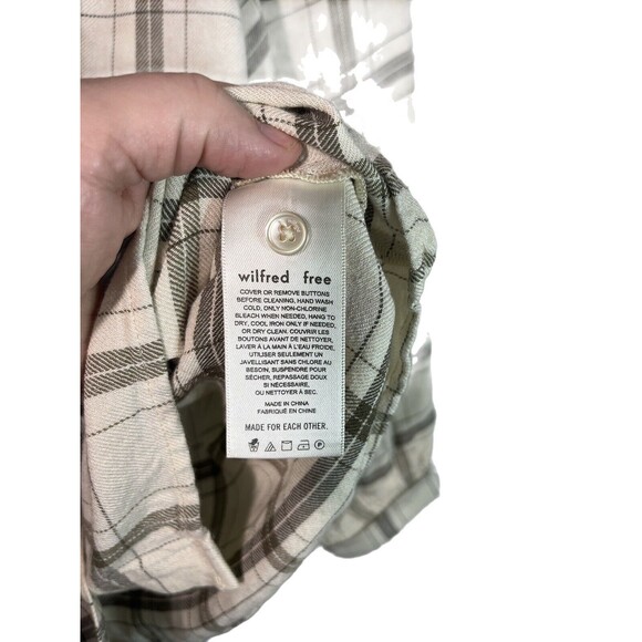 Wilfred Free Puff Sleeve Button front plaid Top - Picture 7 of 11